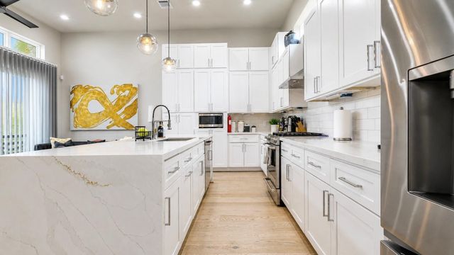 3511 Hutchins Street, Houston, TX 77004