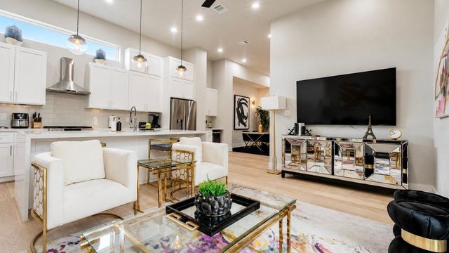 3511 Hutchins Street, Houston, TX 77004