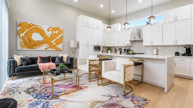 3511 Hutchins Street, Houston, TX 77004