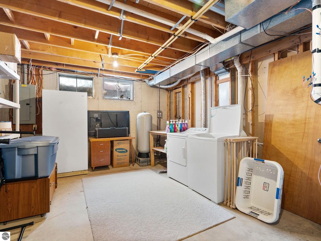 Image 44 of property listing at 10778 Hibma Road, Tustin, MI 49688