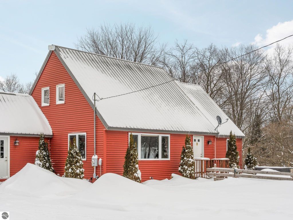 Image 56 of property listing at 10778 Hibma Road, Tustin, MI 49688