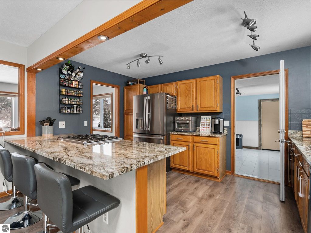 Image 7 of property listing at 10778 Hibma Road, Tustin, MI 49688