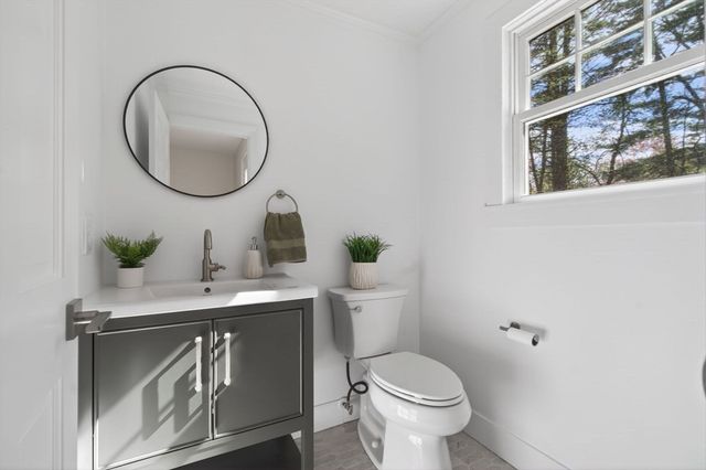 65 Fox Run Rd, Sudbury, MA 01776