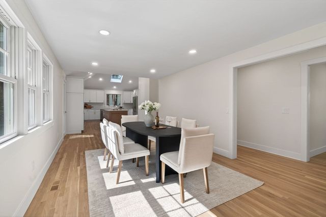 65 Fox Run Rd, Sudbury, MA 01776