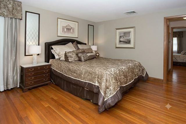 39 Winona Street, Peabody, MA 01960