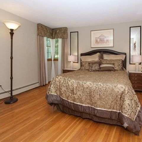 39 Winona Street, Peabody, MA 01960