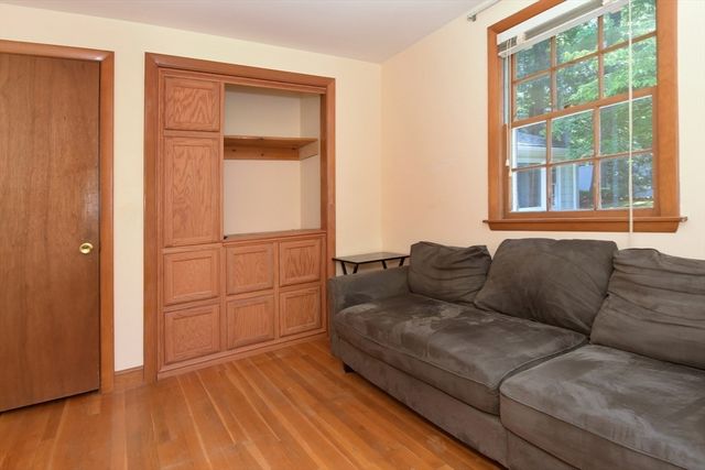39 Winona Street, Peabody, MA 01960