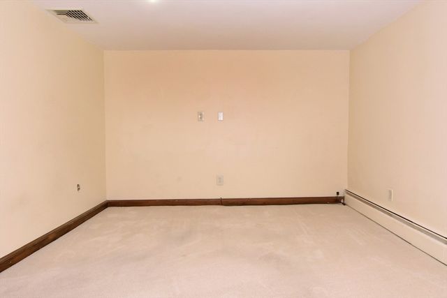39 Winona Street, Peabody, MA 01960