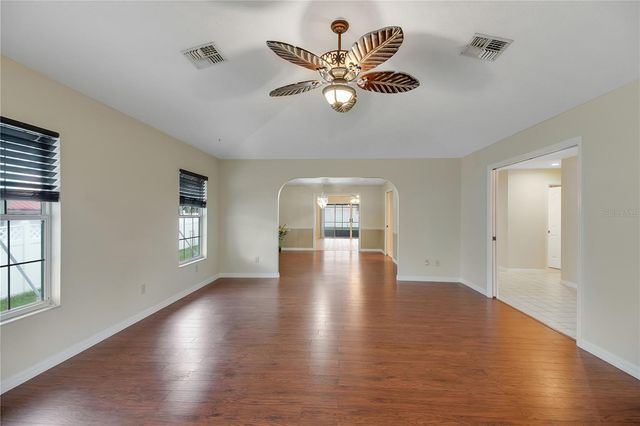 317 WOODLAND TRAIL, Lady Lake, FL 32159