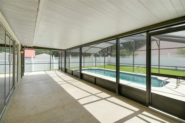 317 WOODLAND TRAIL, Lady Lake, FL 32159