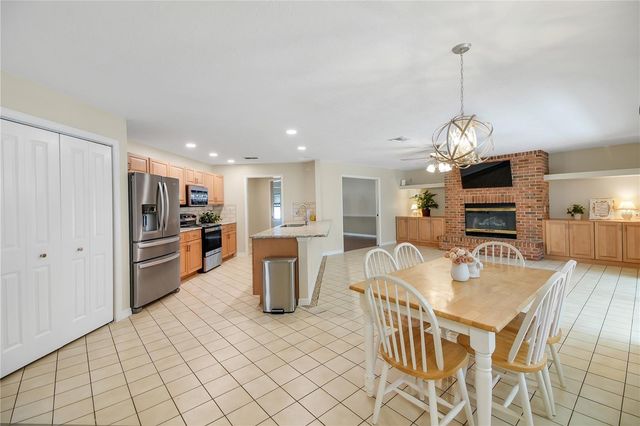 317 WOODLAND TRAIL, Lady Lake, FL 32159
