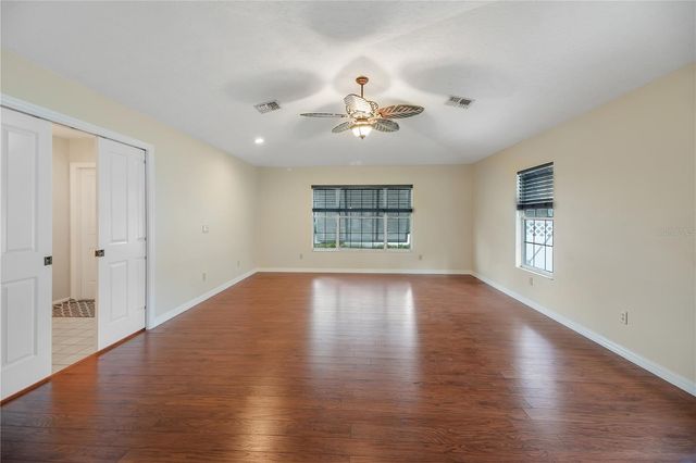 317 WOODLAND TRAIL, Lady Lake, FL 32159