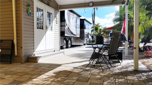 5118 Cypress Trail Resort CIR, Fort Myers, FL 33905