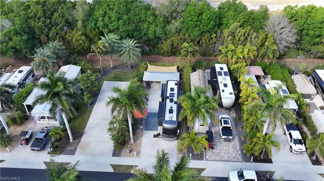 5118 Cypress Trail Resort CIR, Fort Myers, FL 33905