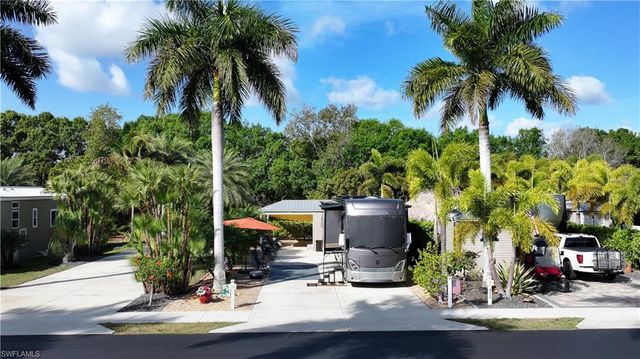 5118 Cypress Trail Resort CIR, Fort Myers, FL 33905