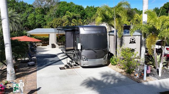 5118 Cypress Trail Resort CIR, Fort Myers, FL 33905