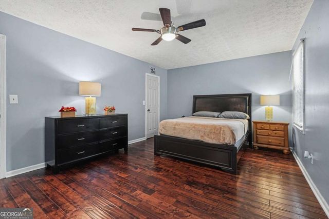 2726 Raven Wood Drive, Snellville, GA 30078