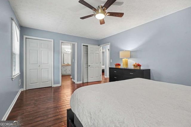 2726 Raven Wood Drive, Snellville, GA 30078