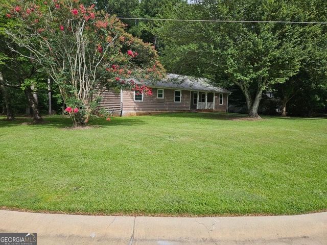 2726 Raven Wood Drive, Snellville, GA 30078