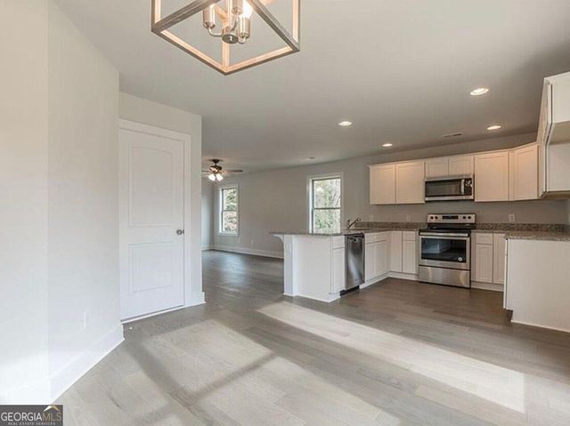 1880 Sawnee Trail, Cumming, GA 30041