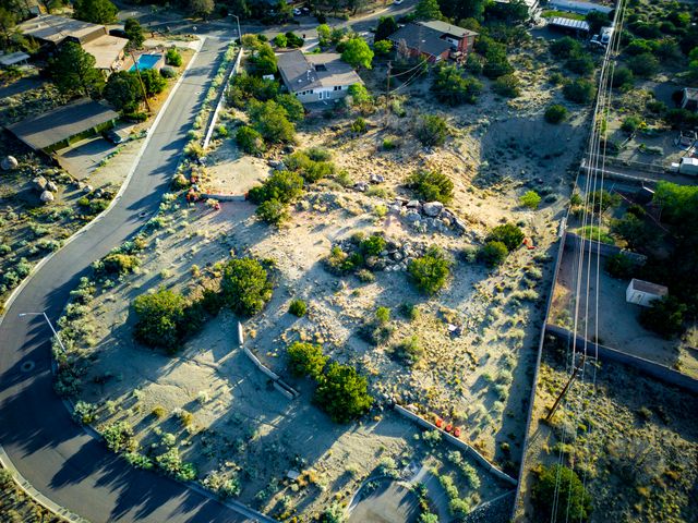 1105 Lorman Road SE, Albuquerque, NM 87123