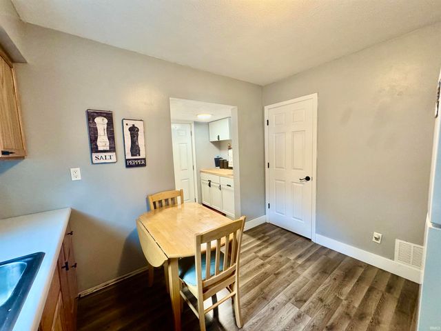 509 S 32nd Street, South Bend, IN 46615