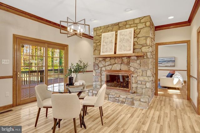 4221 SHERANDO LN, Annandale, VA 22003