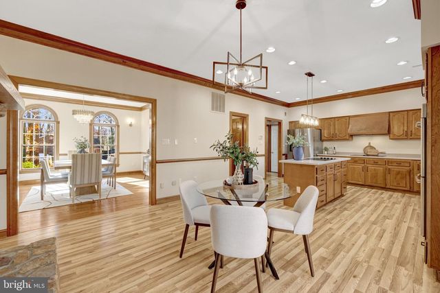 4221 SHERANDO LN, Annandale, VA 22003