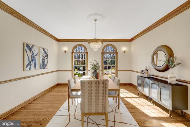 4221 SHERANDO LN, Annandale, VA 22003