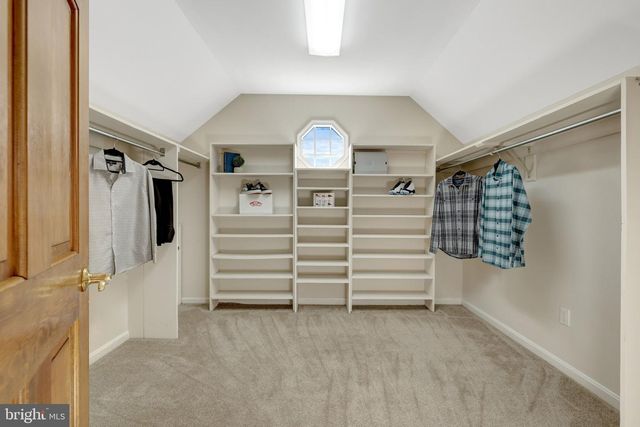 4221 SHERANDO LN, Annandale, VA 22003