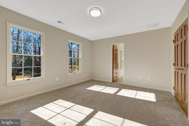 4221 SHERANDO LN, Annandale, VA 22003