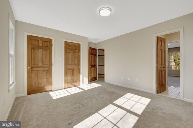 4221 SHERANDO LN, Annandale, VA 22003