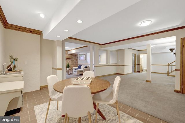 4221 SHERANDO LN, Annandale, VA 22003