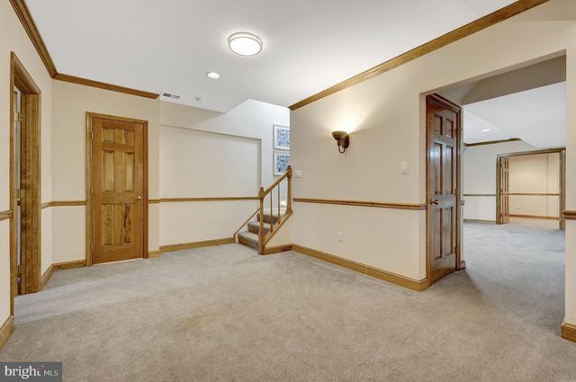 4221 SHERANDO LN, Annandale, VA 22003