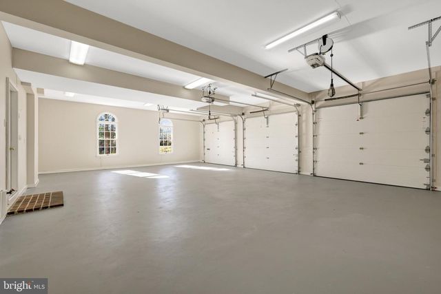 4221 SHERANDO LN, Annandale, VA 22003