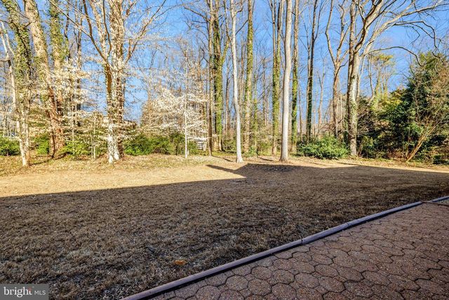 4221 SHERANDO LN, Annandale, VA 22003