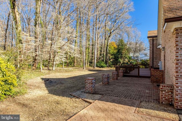 4221 SHERANDO LN, Annandale, VA 22003
