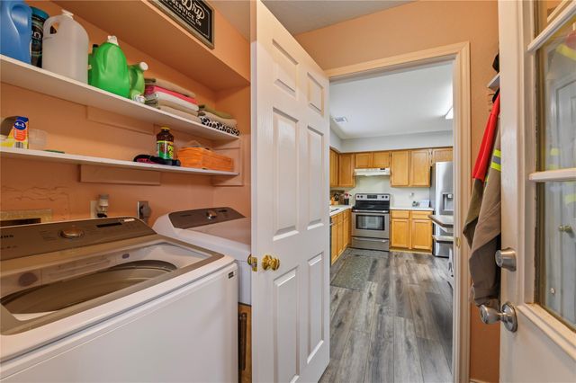 2530 36th Avenue N, Texas City, TX 77590