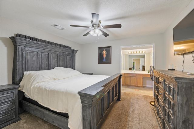2530 36th Avenue N, Texas City, TX 77590