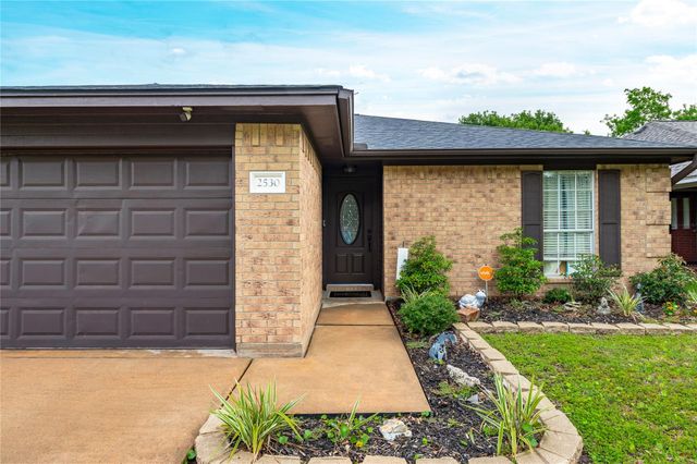 2530 36th Avenue N, Texas City, TX 77590