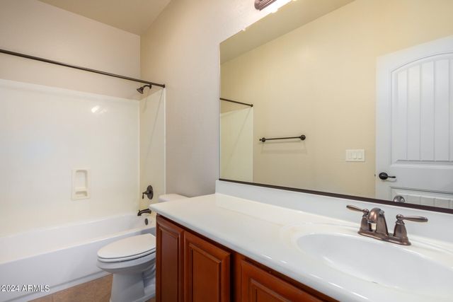 3464 S Bluejay Drive, Gilbert, AZ 85297