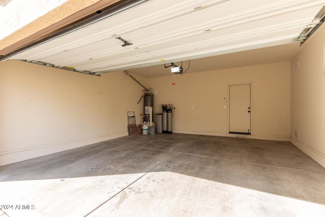 3464 S Bluejay Drive, Gilbert, AZ 85297