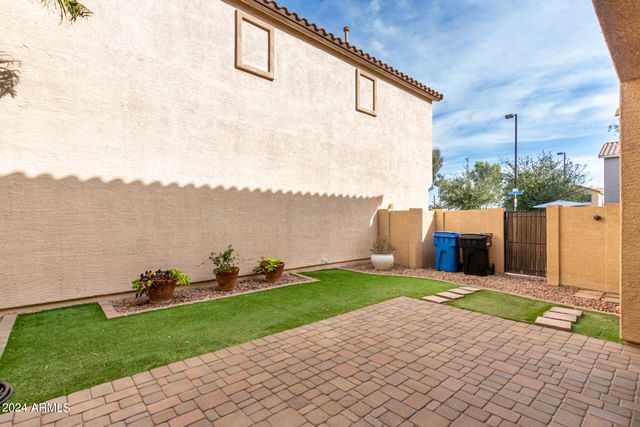 3464 S Bluejay Drive, Gilbert, AZ 85297