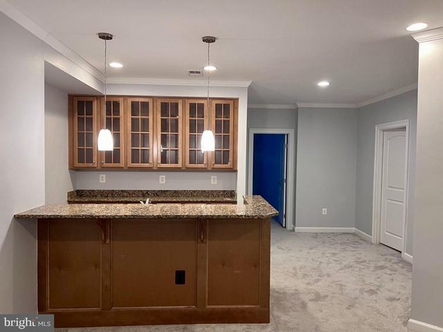 42403 PINE FOREST DR, Chantilly, VA 20152