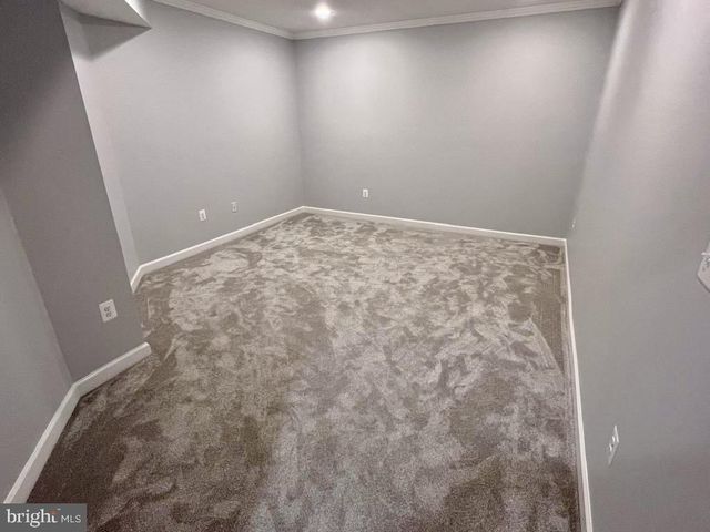 42403 PINE FOREST DR, Chantilly, VA 20152