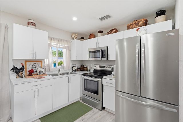 11094 SW 79TH AVENUE, Ocala, FL 34476