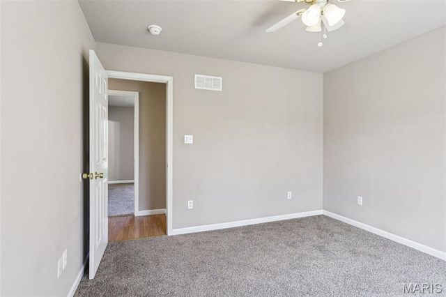 600 W Clement, De Soto, MO 63020