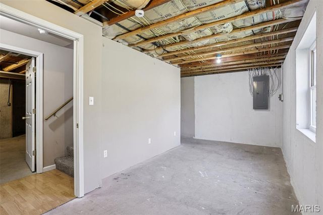 600 W Clement, De Soto, MO 63020