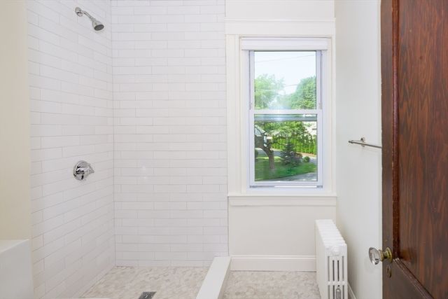 24 Oak Street, Marblehead, MA 01945