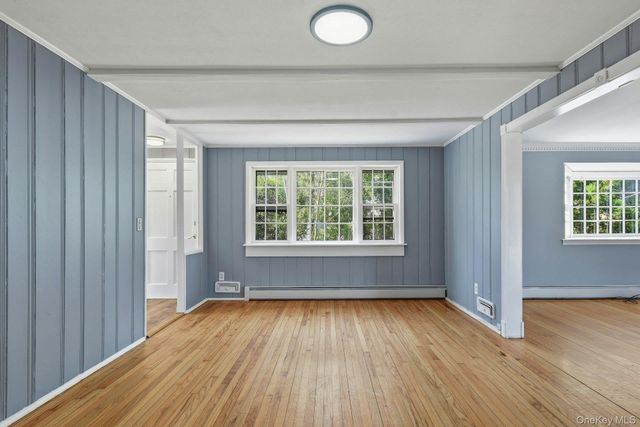 3 Tappen Drive, Melville, NY 11747